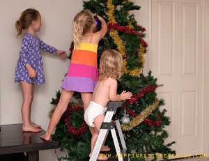 Let the KIDS decorate this Christmas